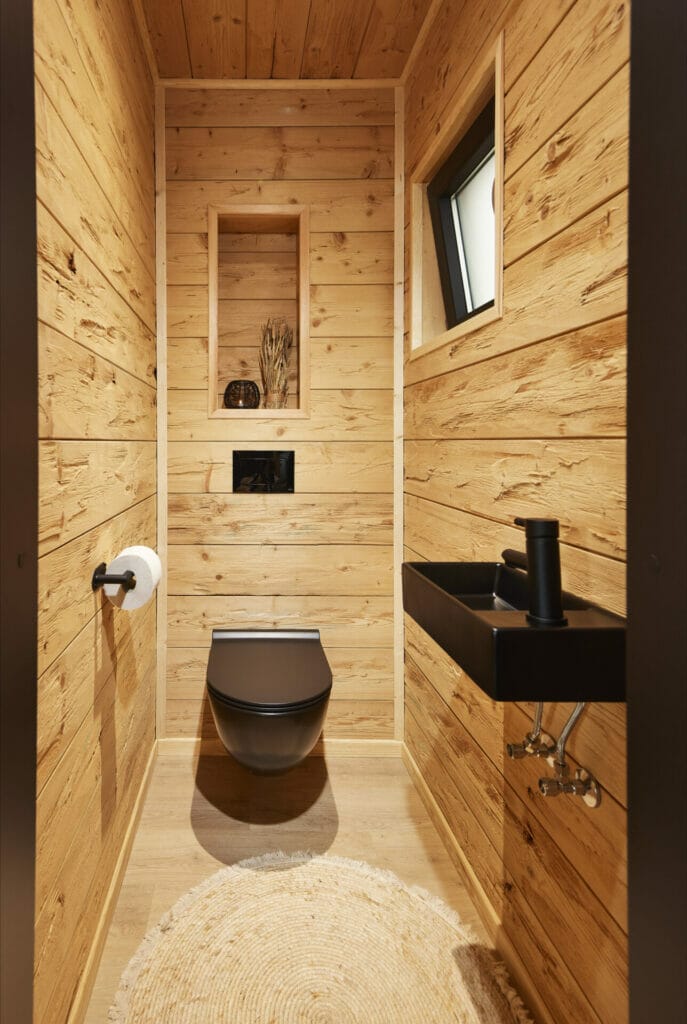 Separates WC für mehr Komfort im Mobilheim