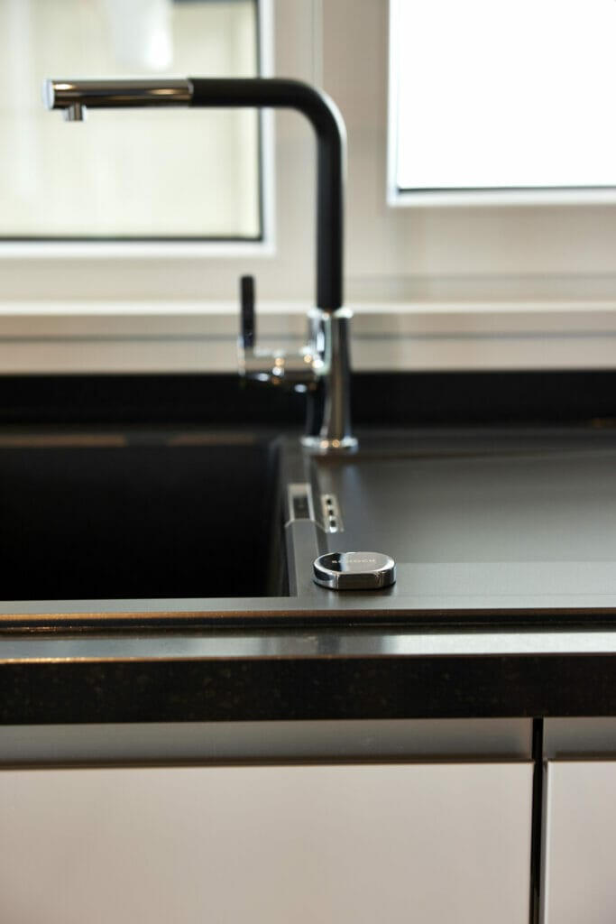 Moderne Küche im LACET Flair