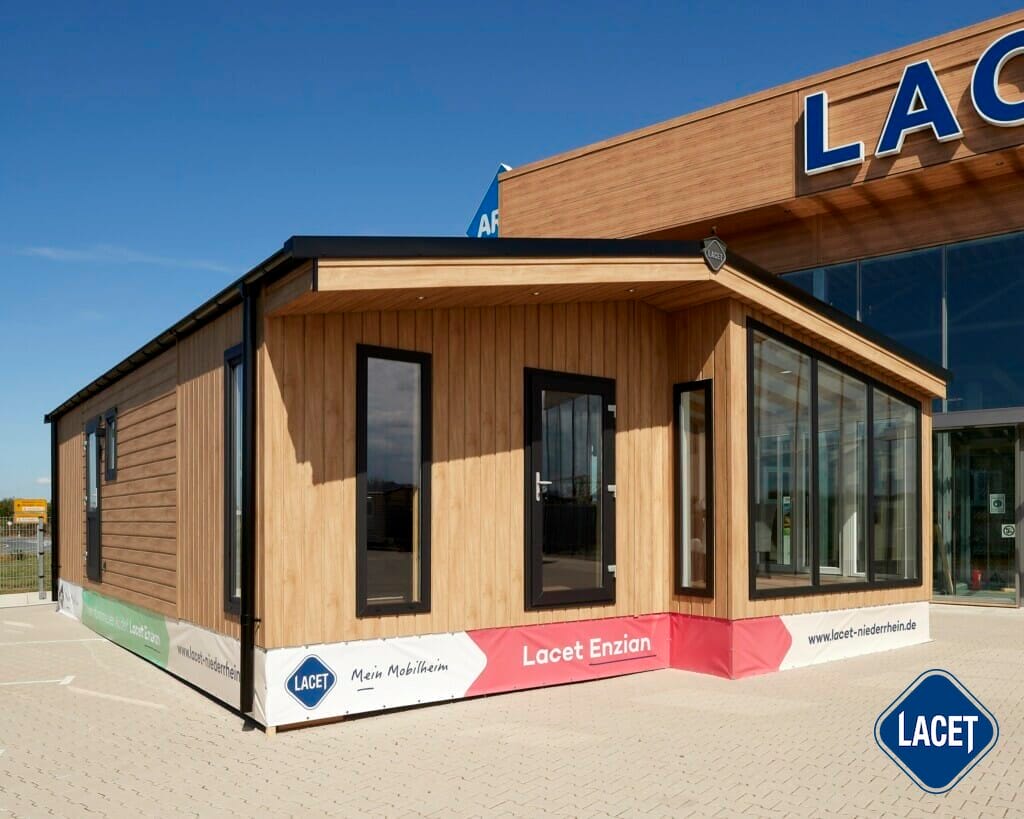 Große Fenster sorgen für viel Licht im LACET Enzian