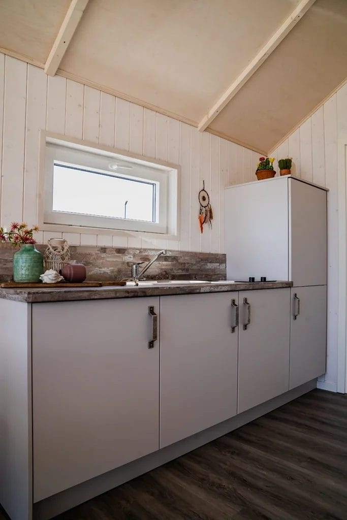 Moderne Küche im Strandhaus