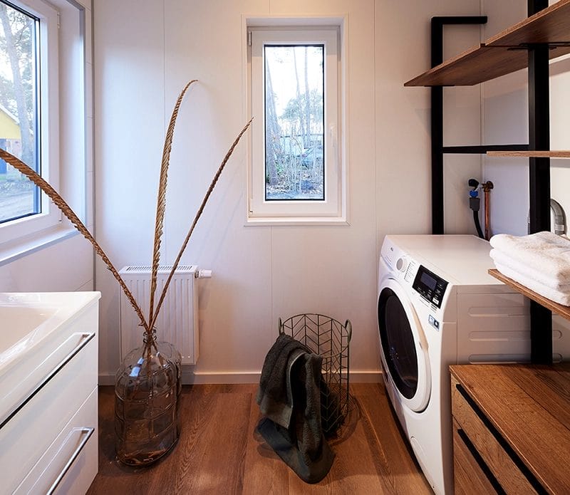 LACET Carat Waschraum mit Waschmaschine