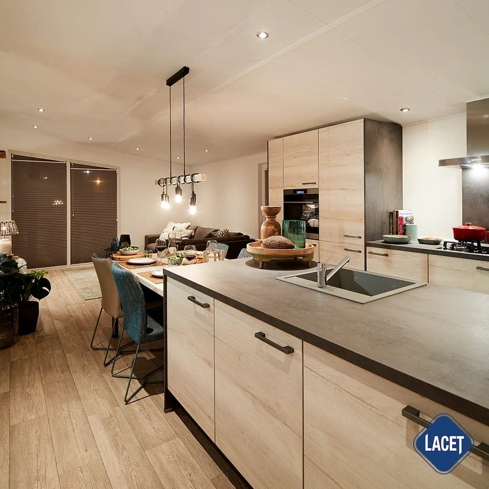 Mobilheim mit großer Küche