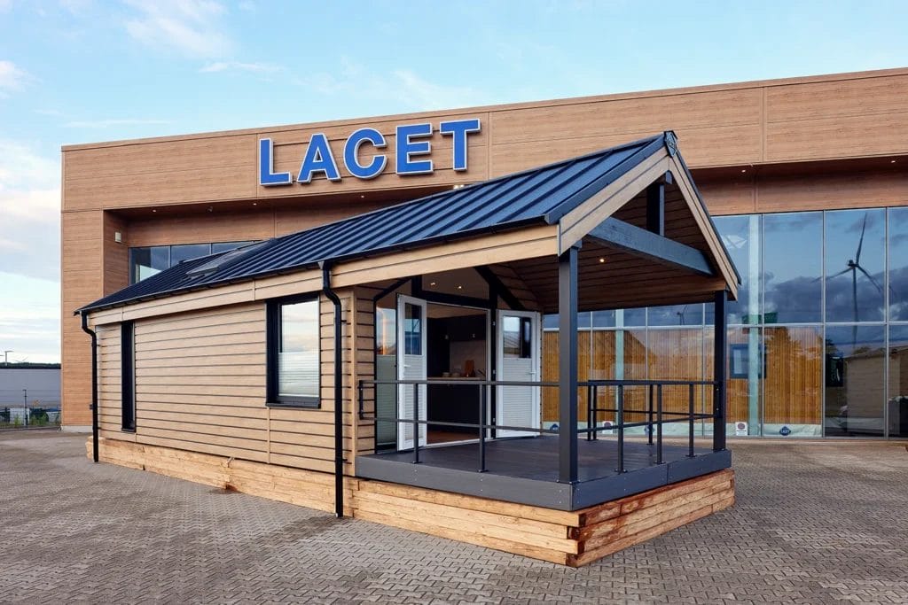 LACET Aiven Mobilheim mit Terrasse